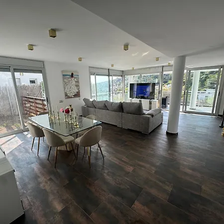 Holidaysitges Villa Sitges