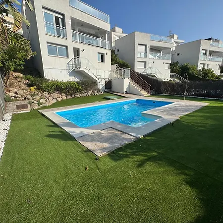 Holidaysitges Villa